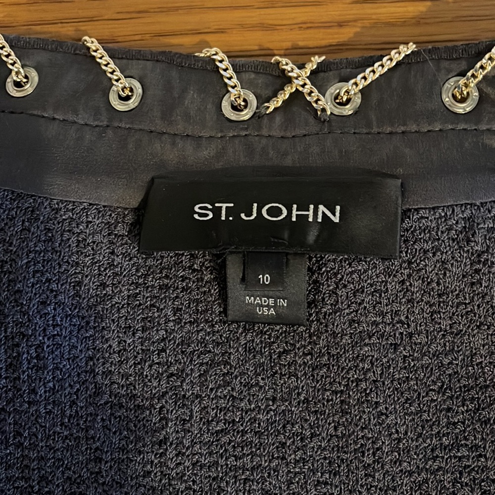 Gorgeous St John Knit jacket with chain detail in slate (gray)  size 10 - Picture 6 of 8